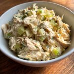 Kip Salade uit Blik