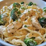 creamy chicken broccoli alfredo pasta