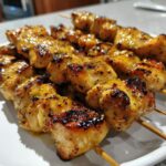 Mini kipspiesjes met honingmosterdsaus